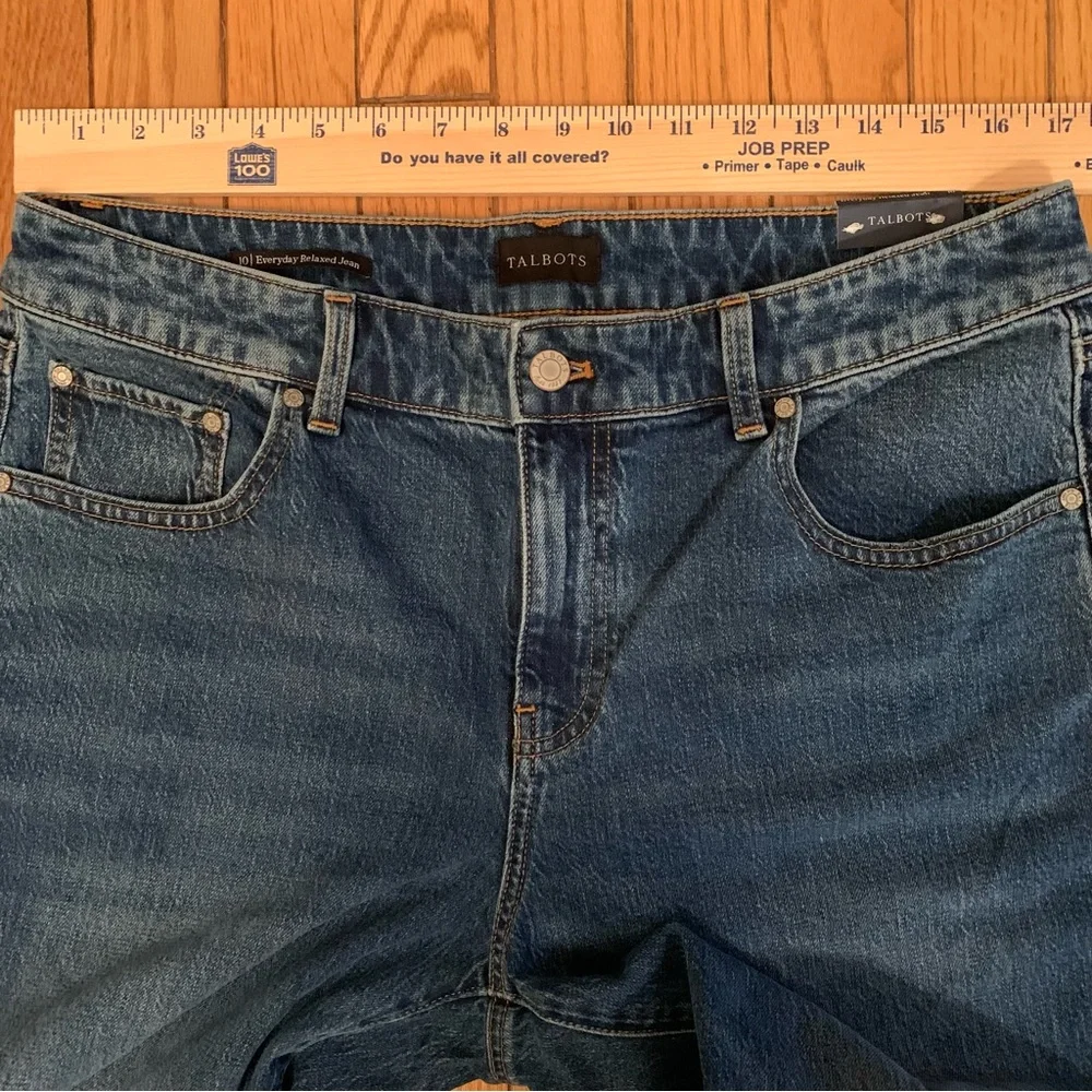 TALBOTS Everyday Relaxed Jeans women's Blue Jeans size 10 ankle length NWT - Picture 9 of 16